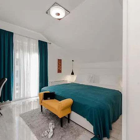 Luxury Morea Apartament *