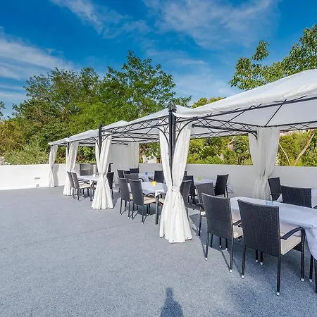 Luxury Morea Apartment Zadar